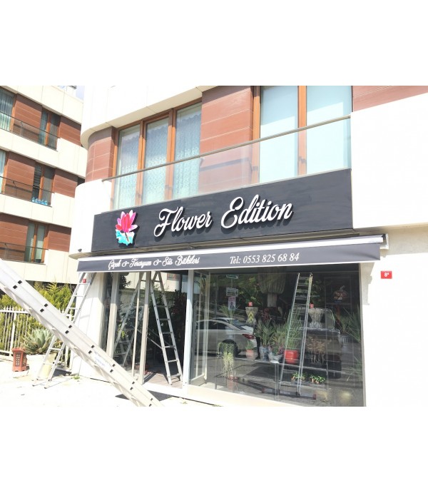 Flower Edition Eskitme Metal Zemin Işıklı Pleksi Kutu