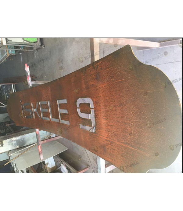 İskele 9 Eskitme Tabela