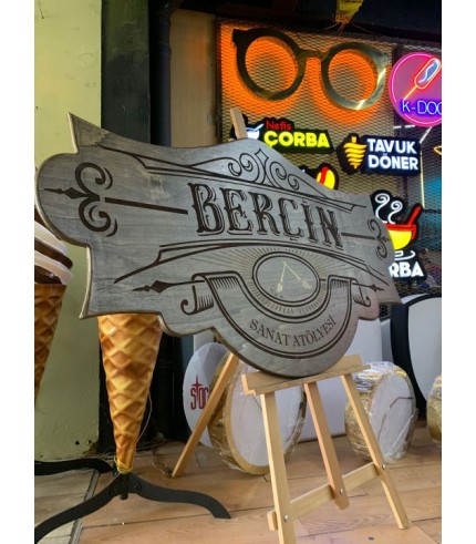 Berçin Sanat Atölyesi Ahşap Tabela