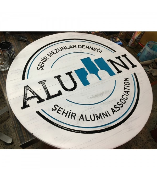 Alumnı Şehir Mezunlar Derneği Eskitme Ahşap Oyma