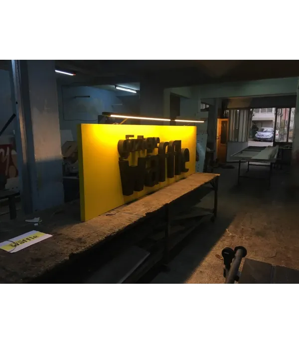 Göztepe Waffle Dıştan Aydınlatma Tabela