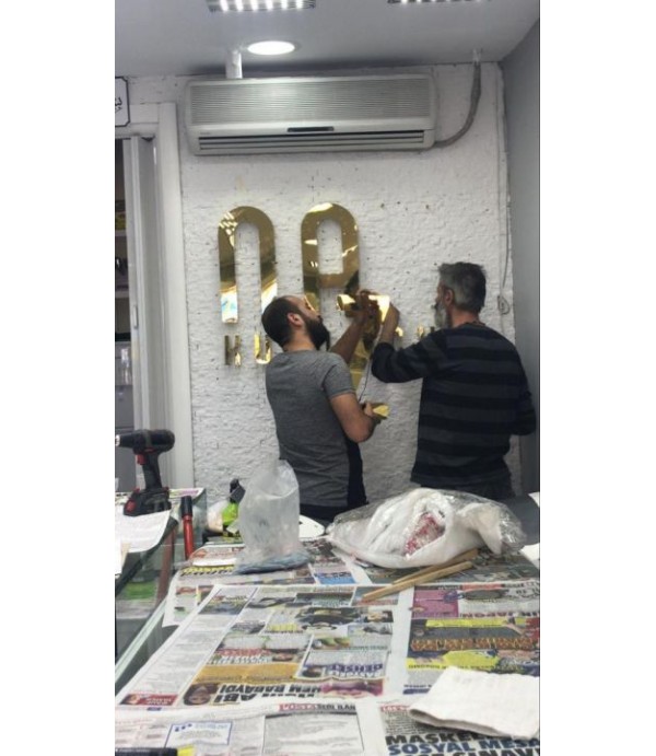 Naz Kuyumcu Erenköy Endirek Gold Krom Kutu Harf