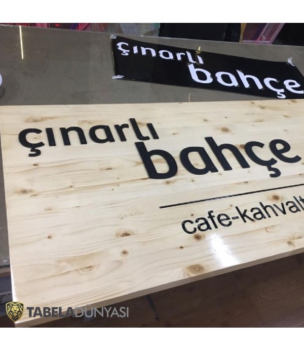 Çınarlı Bahçe Kuzguncuk Ahşap Oyma Boyalı ve Ahşap Kesme Harf Tabela