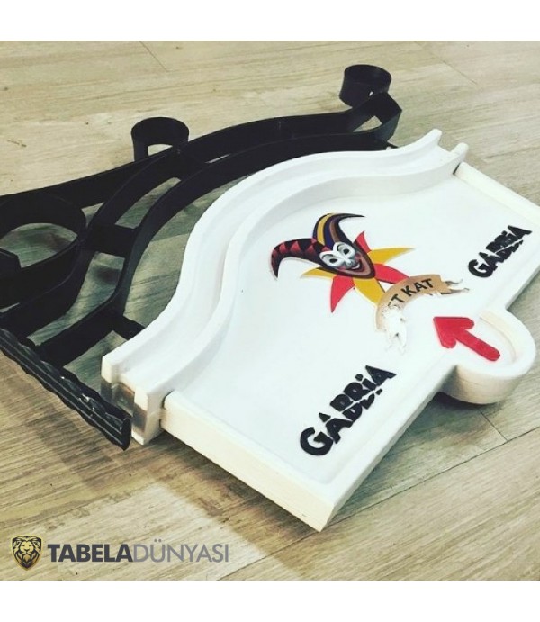 Gabbia Ahşap Ferforje Tabela