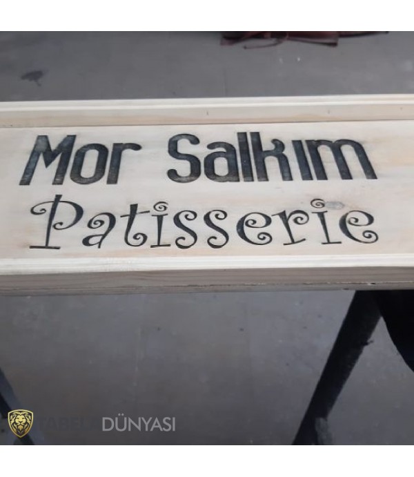 Mor Salkım Cafe Ahşap Tabela Cunda