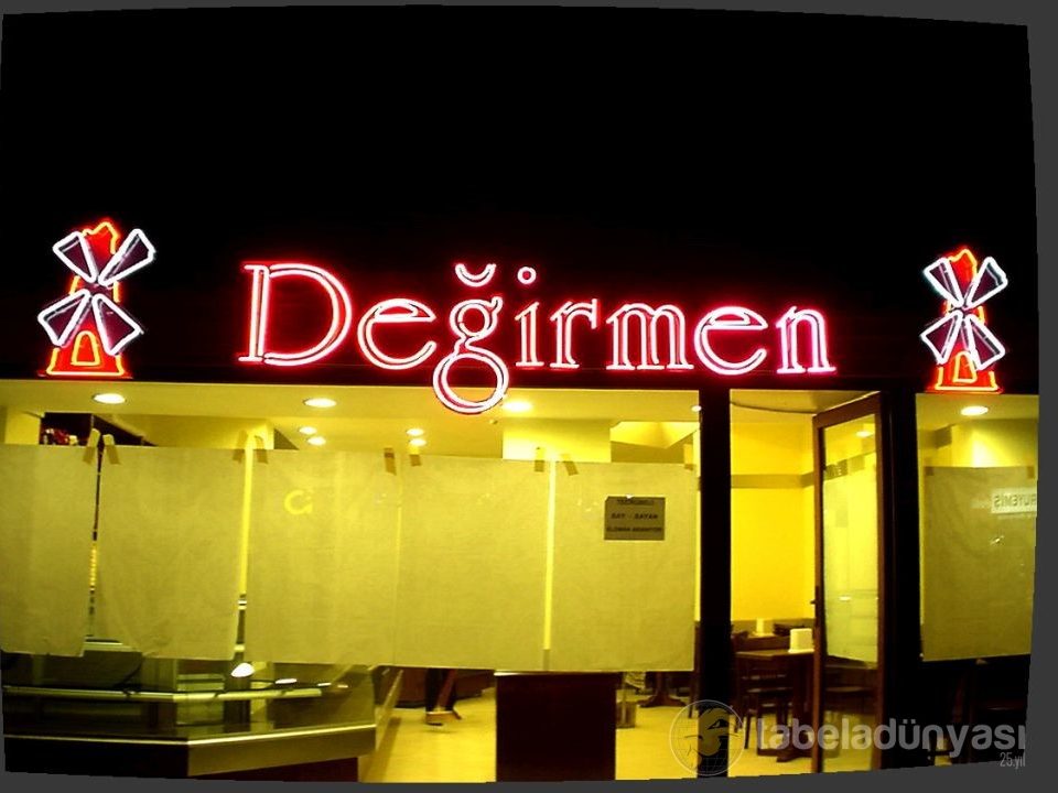 degirmen_neon_tabela_29112003_1