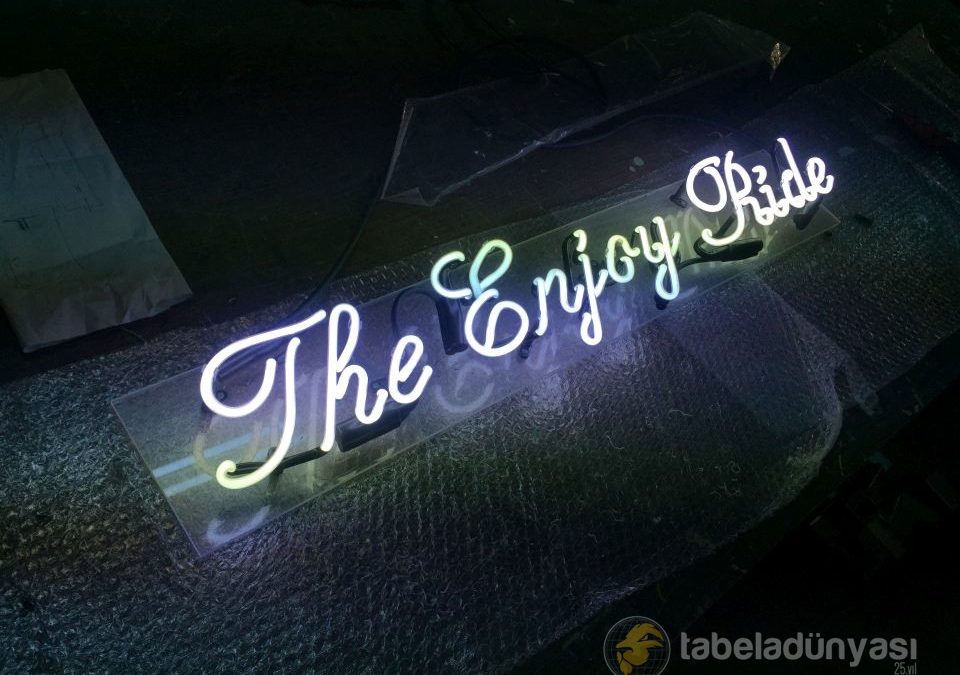 the_enjoy_ride_neon_tabela_4