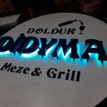 Doldur Dıdyma meze Almanya Led Aydınlatma Ahşap Eskıtme Tabela