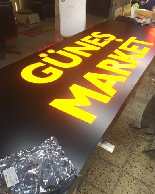 Gunes Market Isıklı Dekupe Pleksı Tabela