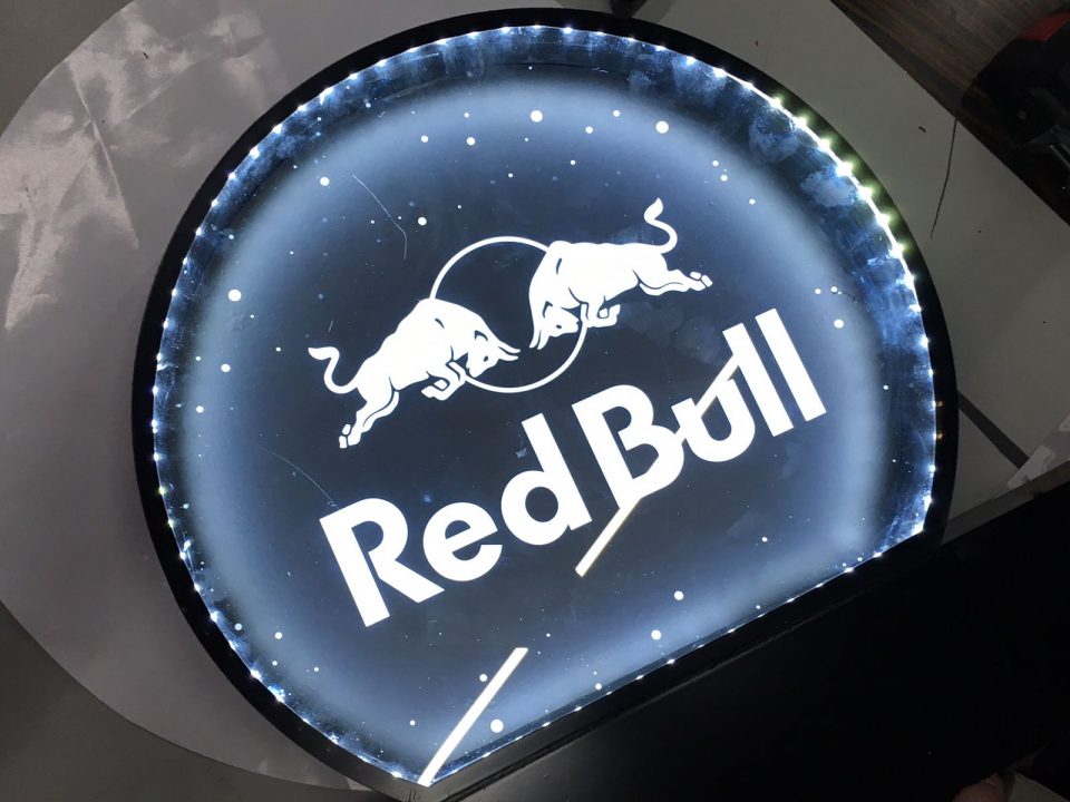 RedBull Isıklı Tabela