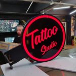 Tattoo Studio Isıklı daire tabela imalat